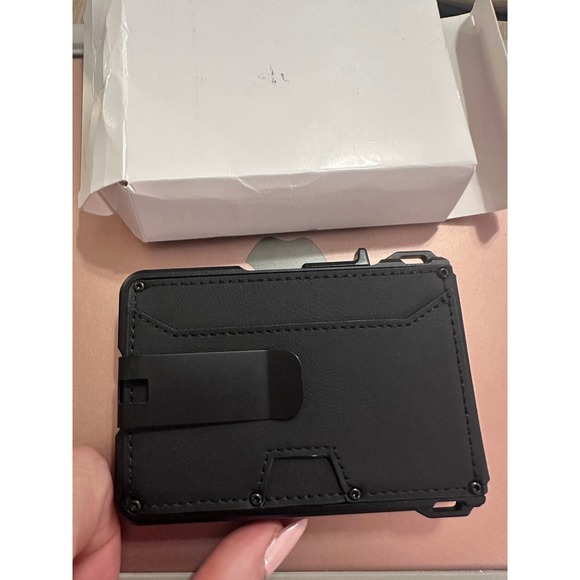 Minimalist Black RFID Blocking Credit Card Holder Wallet Money Clip for Men - Picture 3 of 4